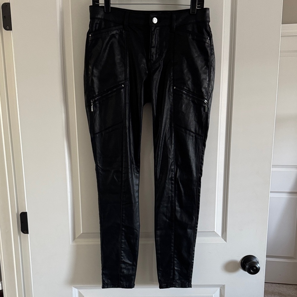 White House Black Market Sleek Black Skinny Pants